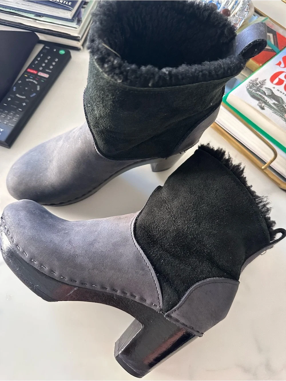 No 6 black and black 5 inch clog boot size 38